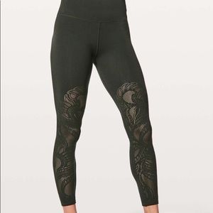 Lululemon Reveal Tights Evergreen 6 NWT